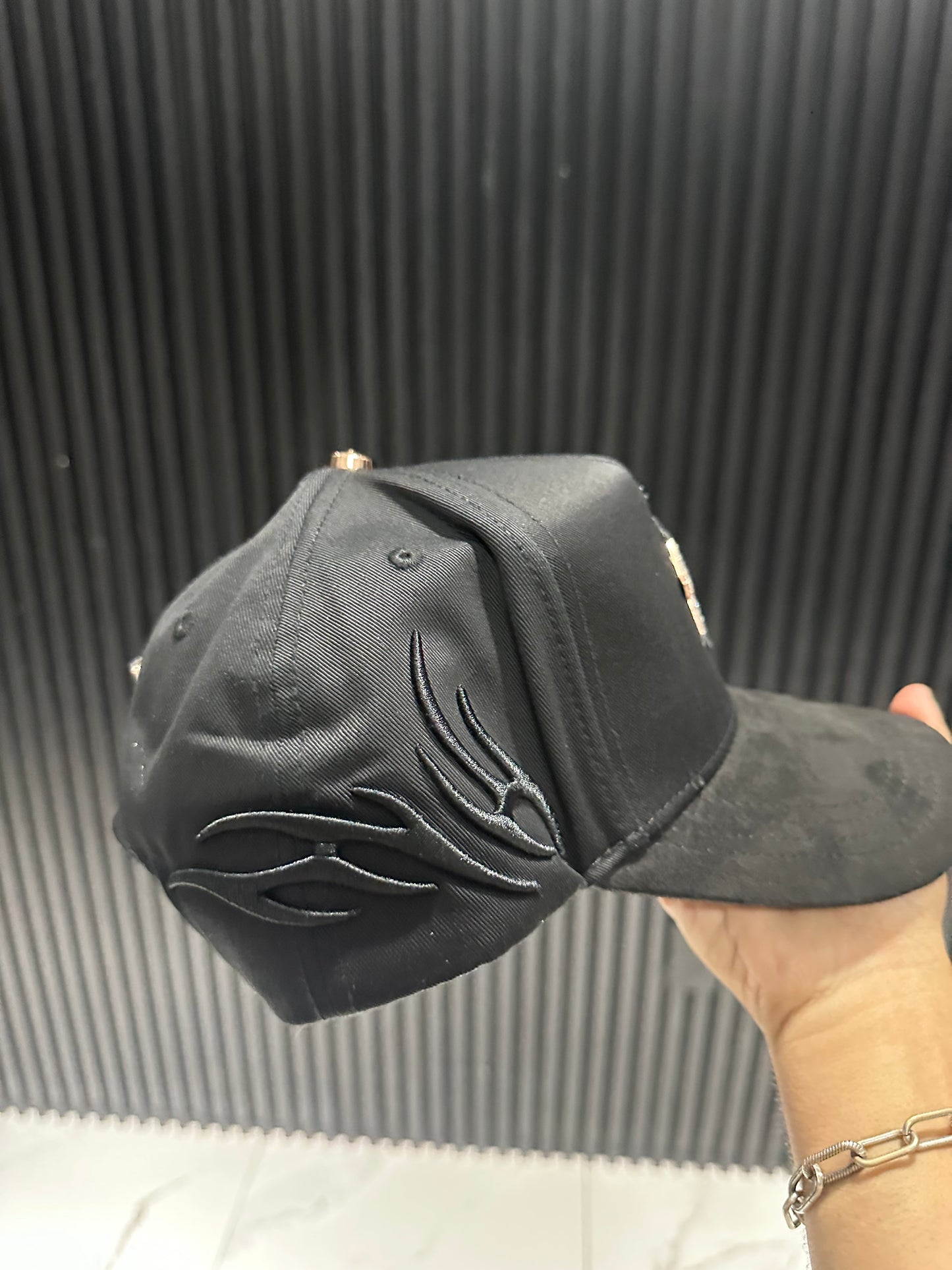 Barbas Hats "B star"