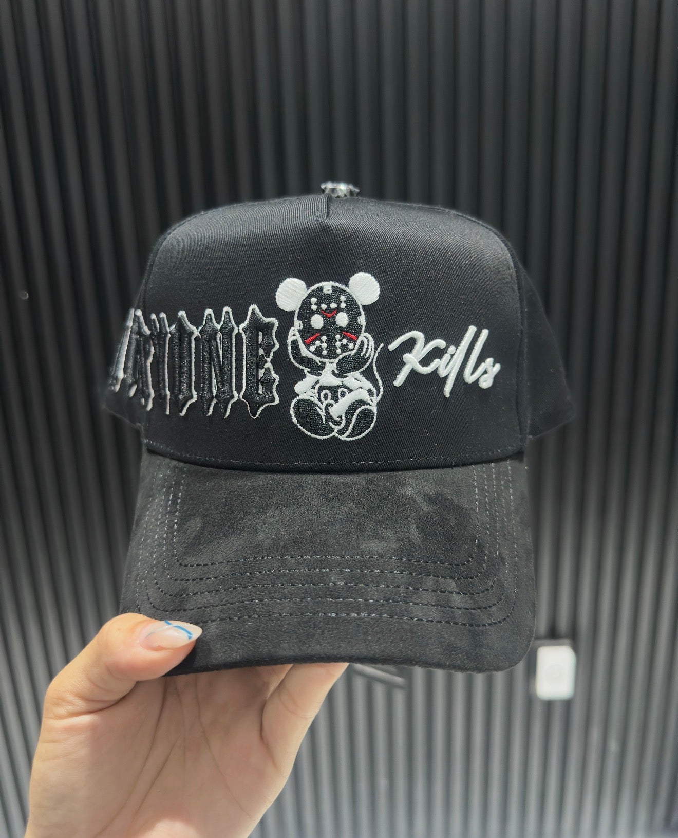 31 hats "Hallowen"