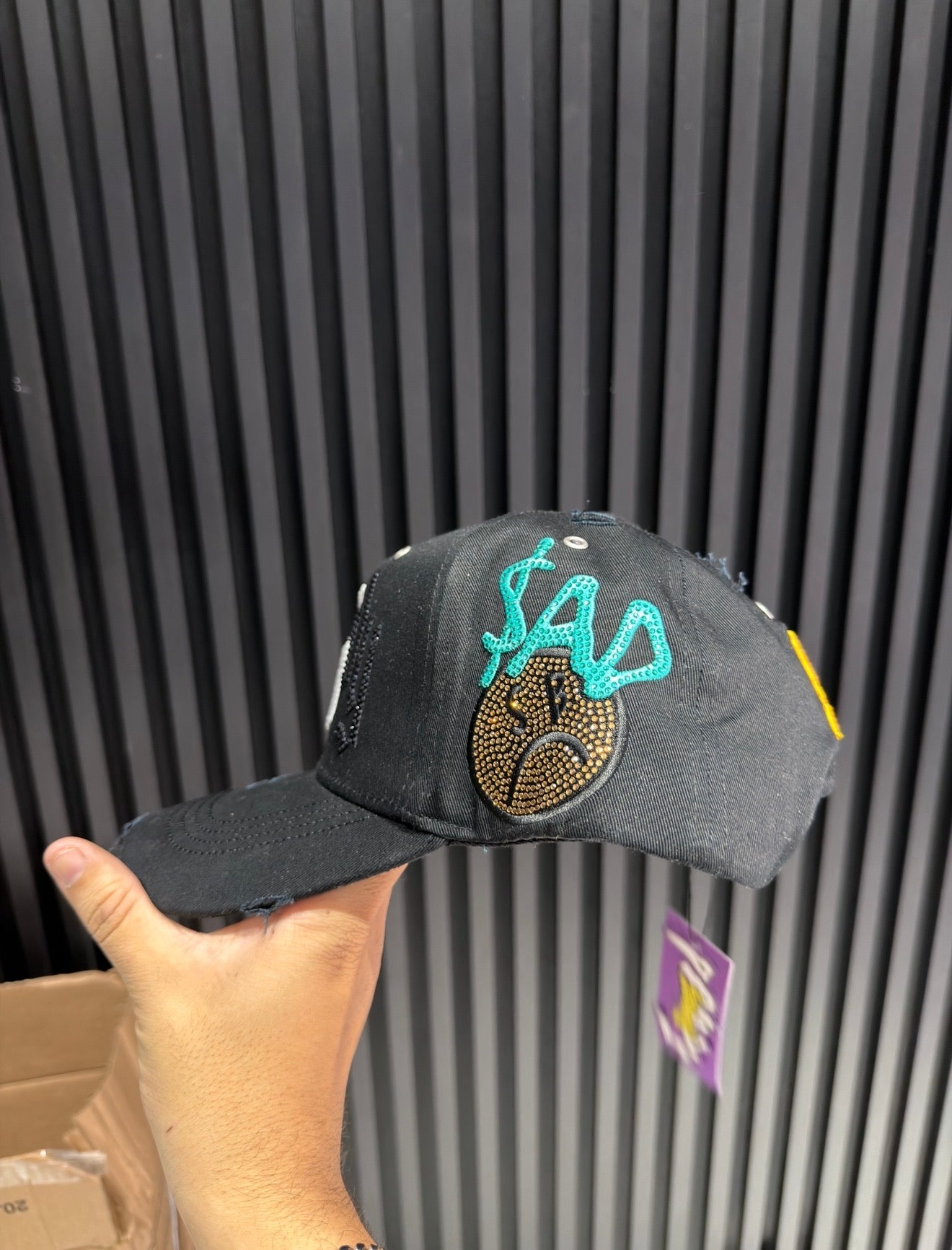dandy hats x junir h "Psicodelica"