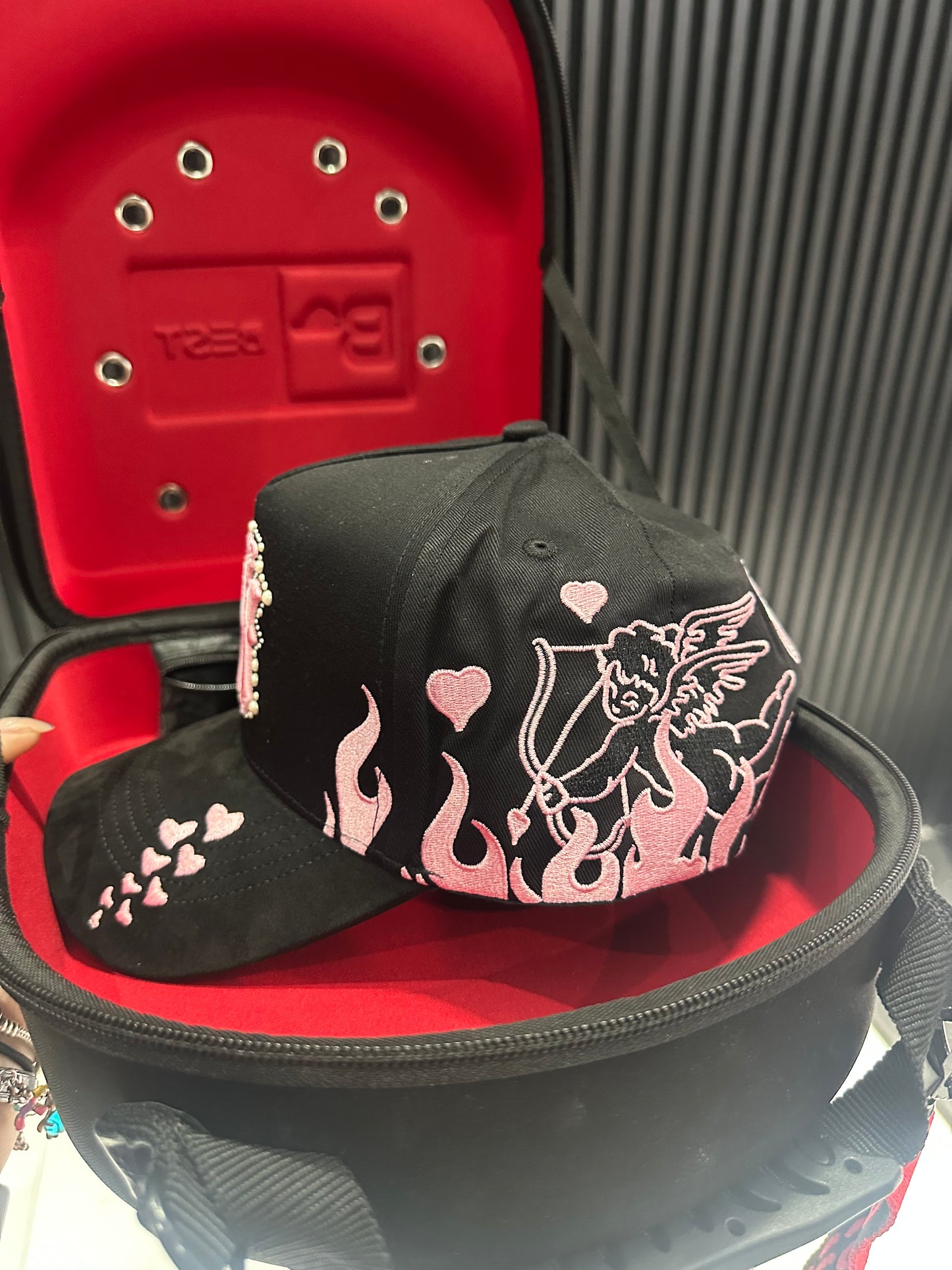 31 hats "Ny pearls"