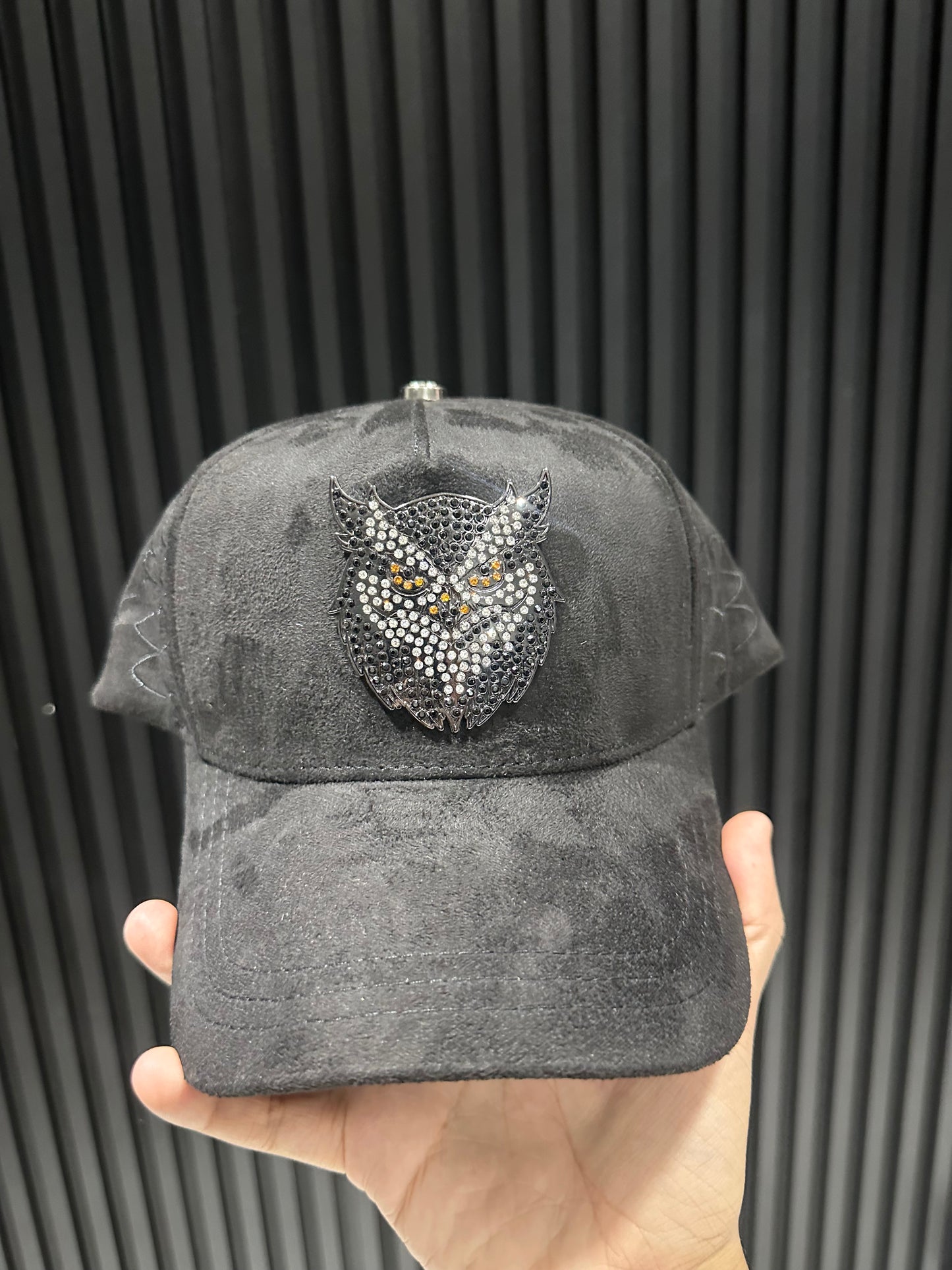 Barbas hats x Luis r conriquez “el búho”