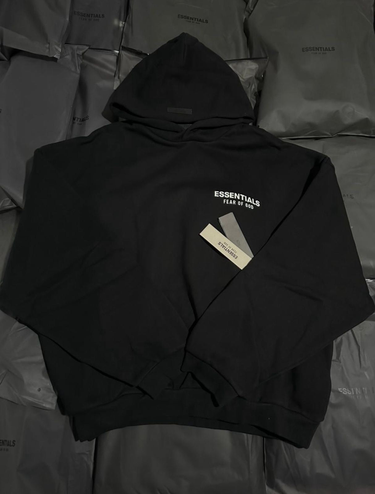 Sudadera Essentials