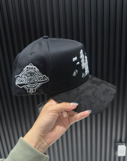31 Hats "La cloud Black"