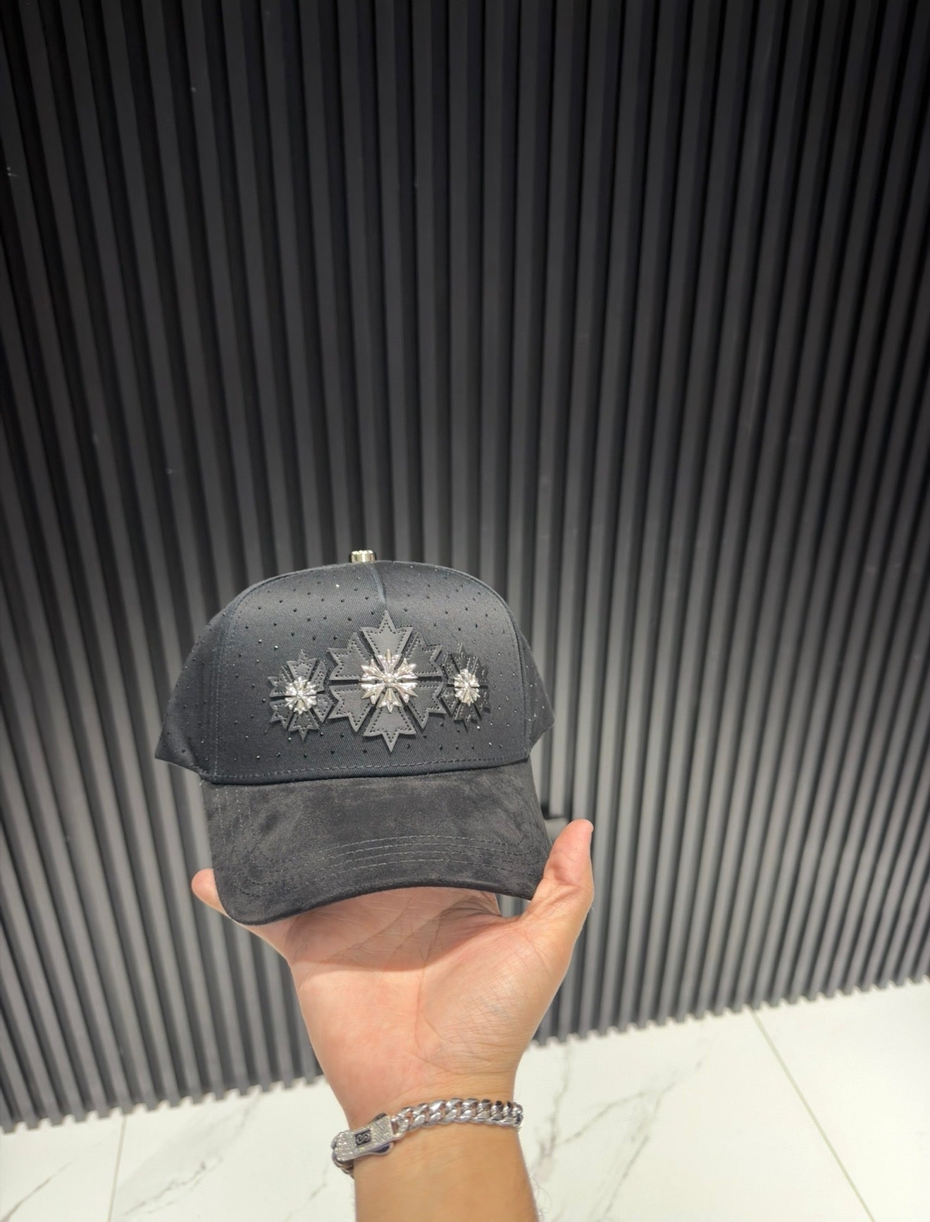Barbas hats "Platinum Snowflake"